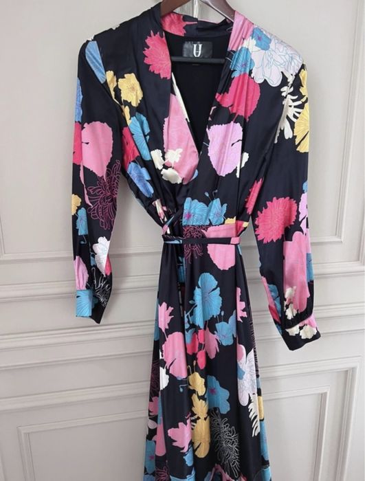 Rochie purtata o dsta