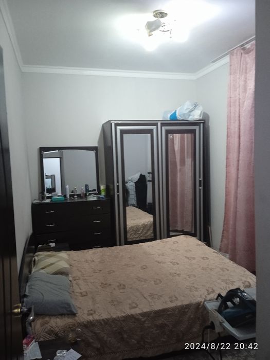 Продажа. Яшнобод.ул.Кунгратцкая. Рисивый.Дом.5 ком  3 сотих