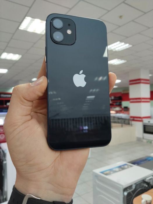 Продам iphone 12