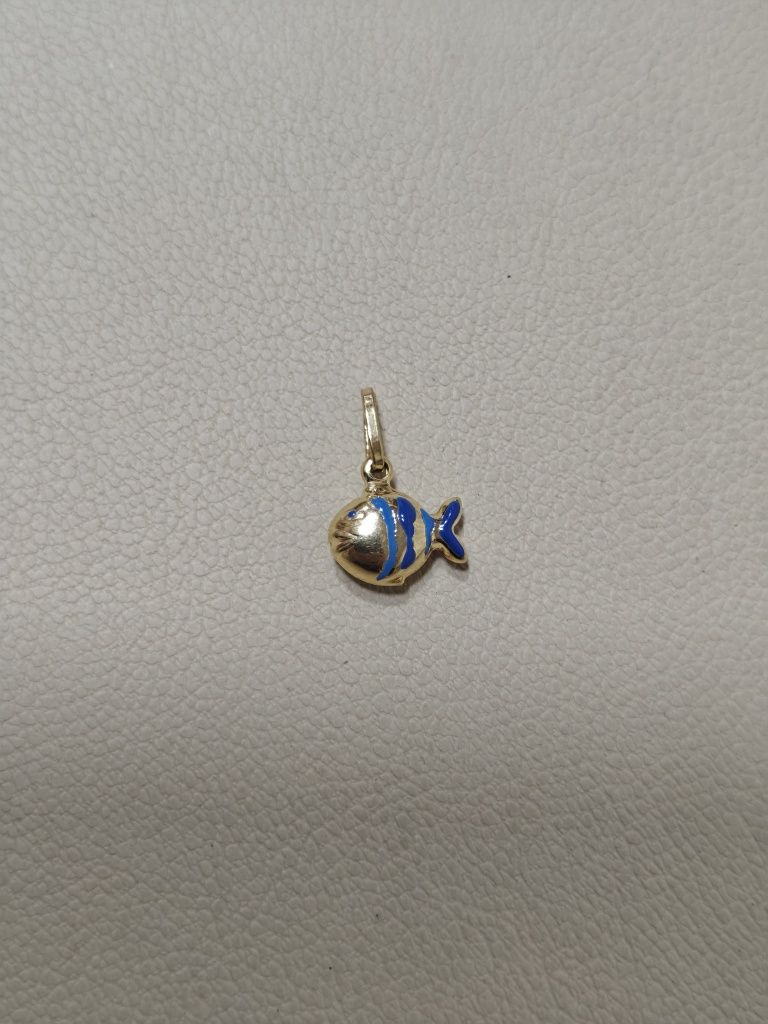 Pandantiv pește aur 18k 0.96fr (r)
