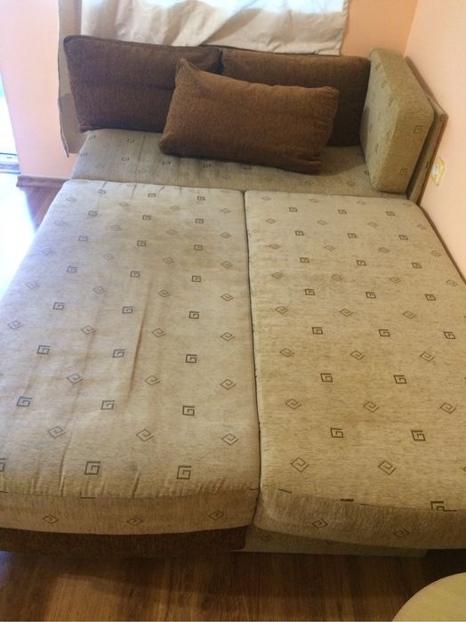 Ъглов диван -легло