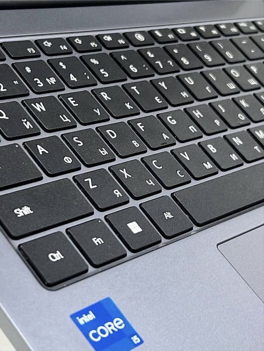 Ультрабук HUAWEI 14 дюйм | 16Гб ОЗУ | Core i5-12450H (8 ядер)