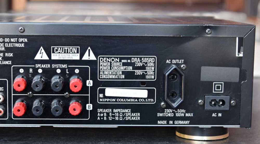 Amplificator Denon DRA-585 RD, amplituner