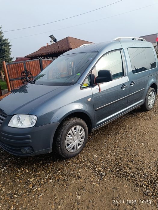 Vw Caddy 2010 + gpl