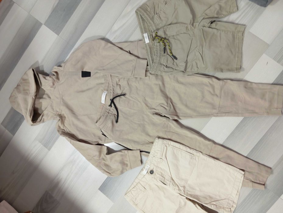 Двойка на осень и пара шортиков на 8-9 лет