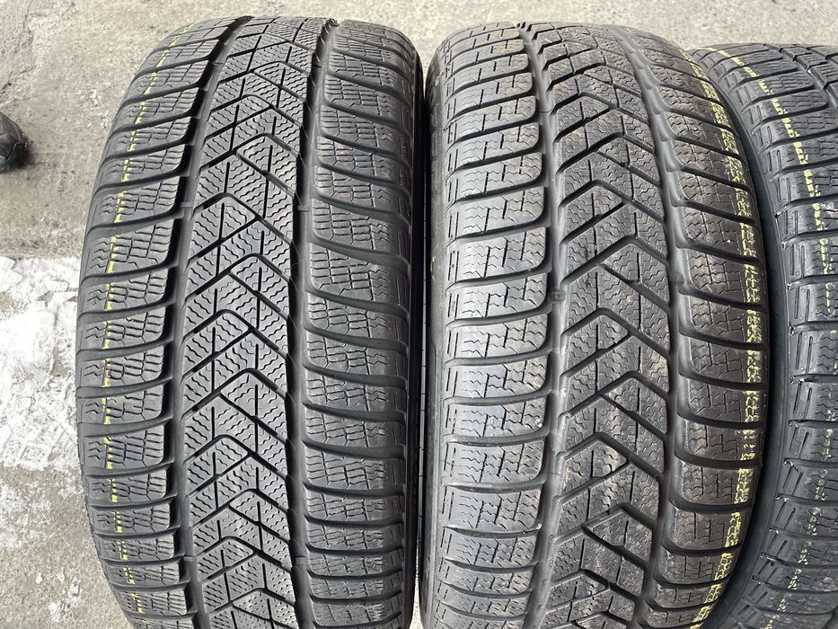 4 anvelope de iarna Pirelli 2x275/40 R19 2x245/45 R19