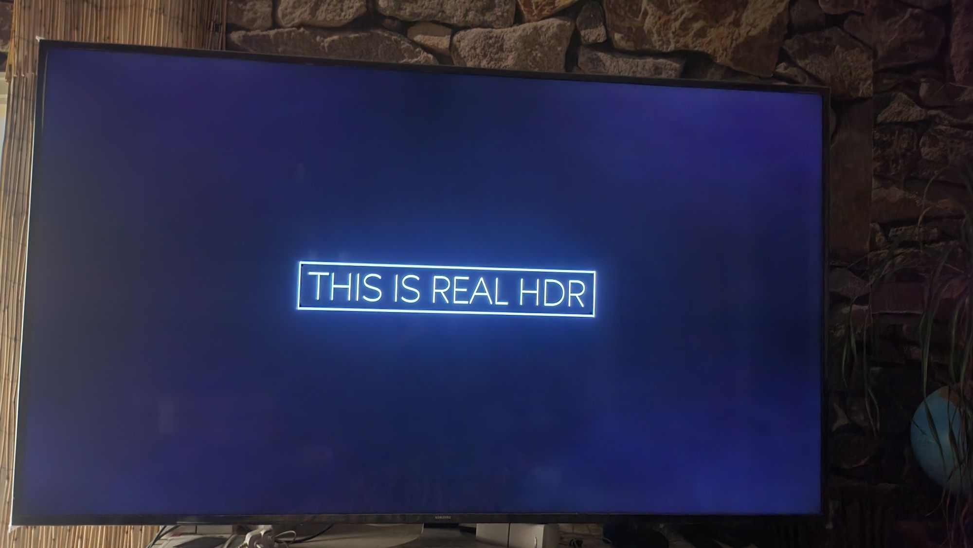 Телевизор Samsung 75" inch инча 4K Smart технически нов без забележки