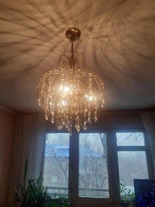 Продам люстру богемское стекло и хрусталь