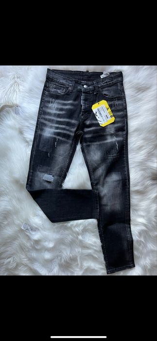 Blugi Dsquared 2 Size 44 / 38 cm
