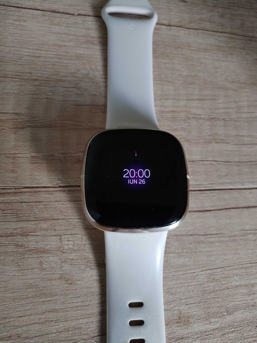 Smartwatch Fitbit sense dama