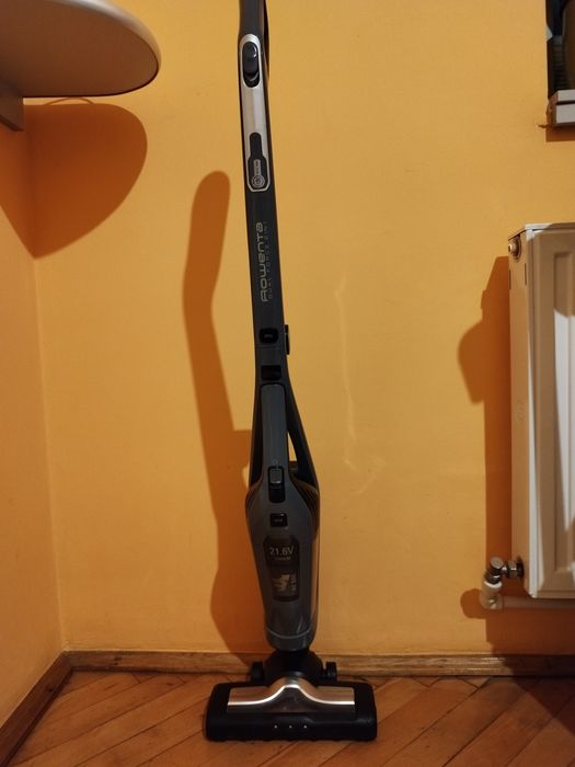 De Vanzare Aspriator Vertical Rowenta Dual Force 2 in 1