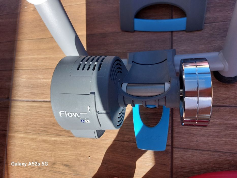 Tacx flow smart  велотренажор
