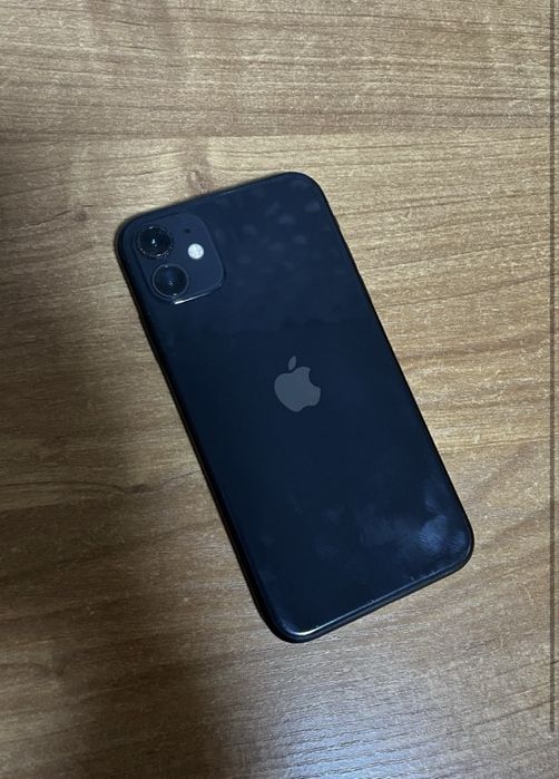 Айфон 11 продам срочно