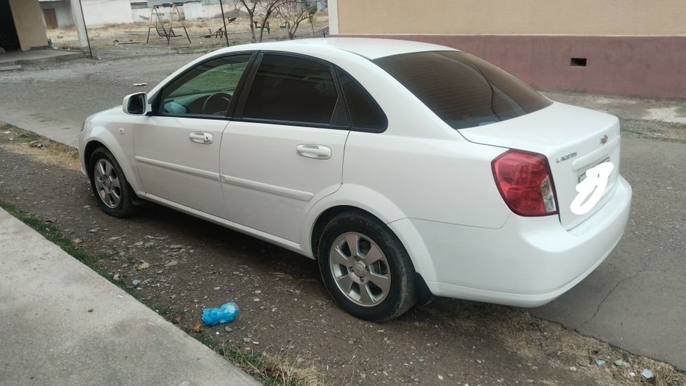 Jentra 3-pazitsa aftomat