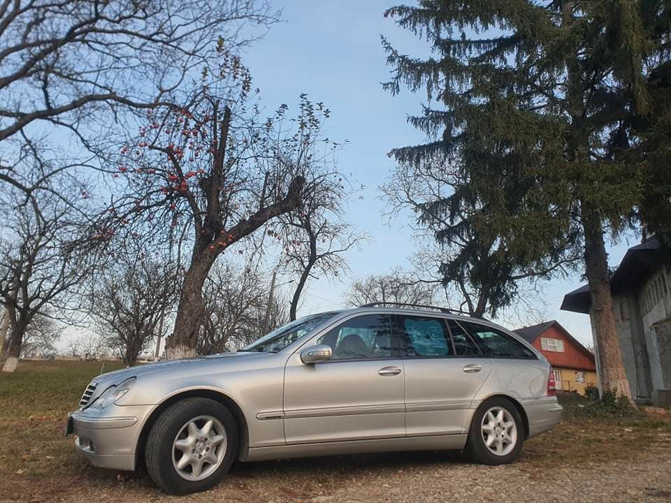 Mercedes w203 c class c 220 cdi