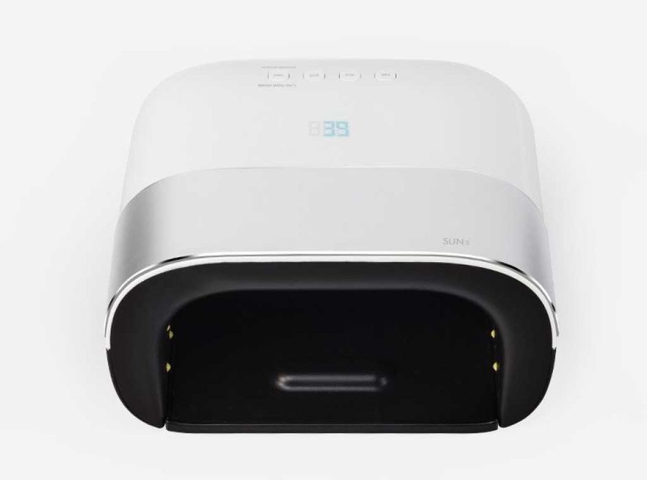 Иновативна UV LED лампа за маникюр S U N 3, с мощност 48w