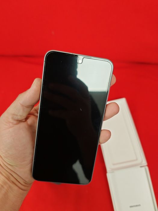 Samsung A56 8 gb 256 stocare