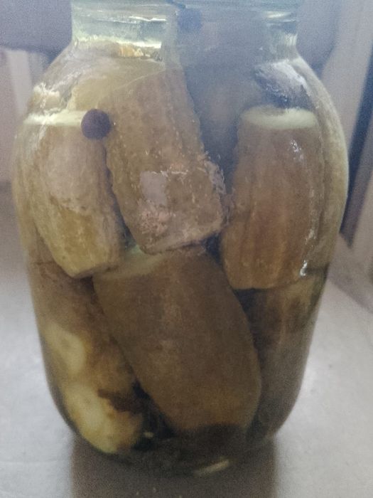 Продаю соленые огурцы