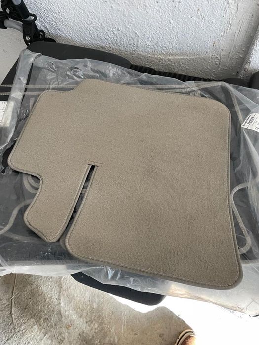 Covorase audi a4 si Renault