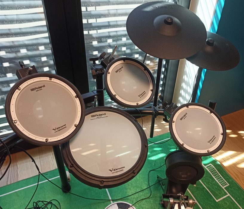 Комплект Барабани Roland TD-17KVX2 + аксесоари