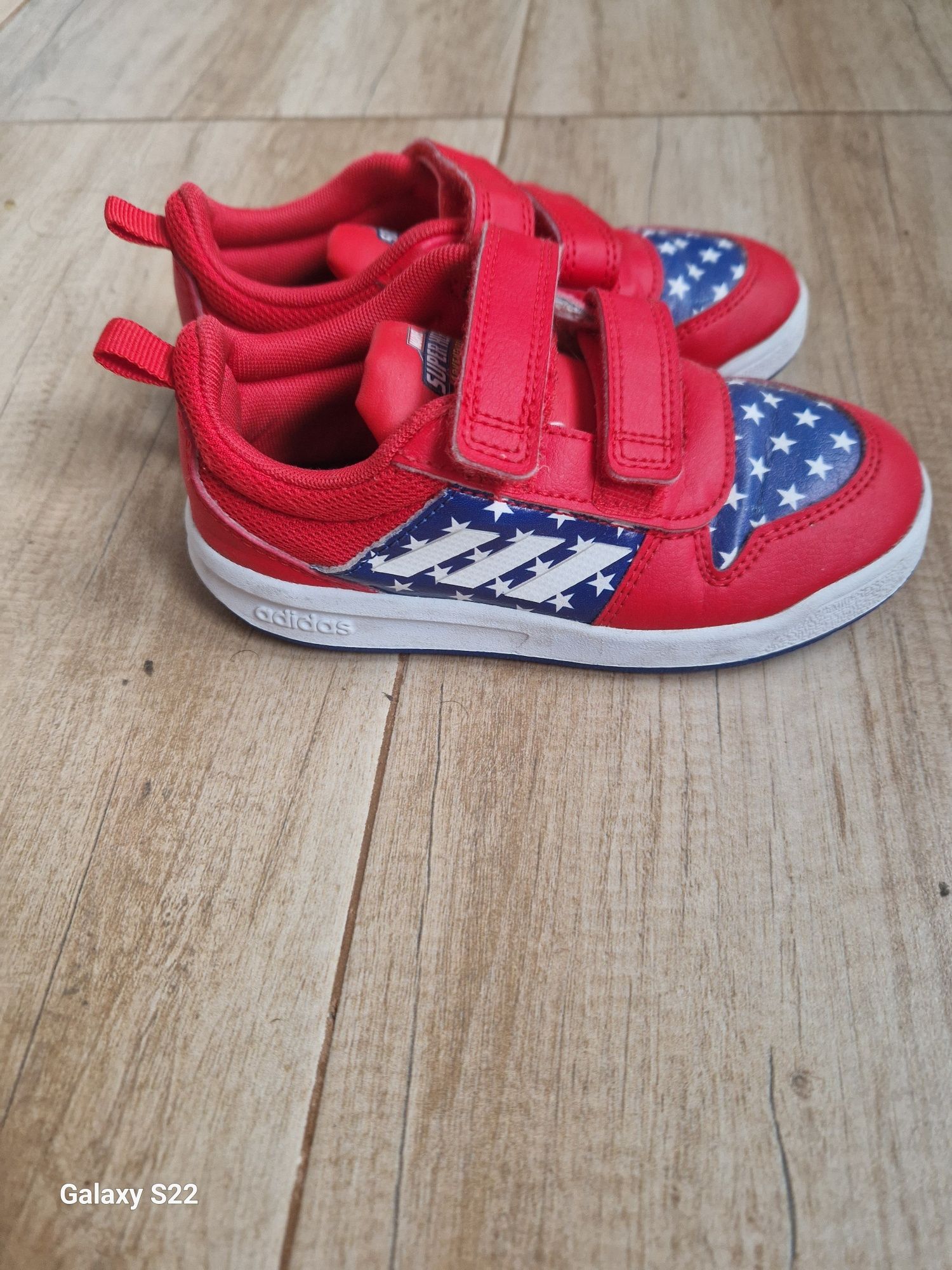 Оригинални маратонки Adidas
