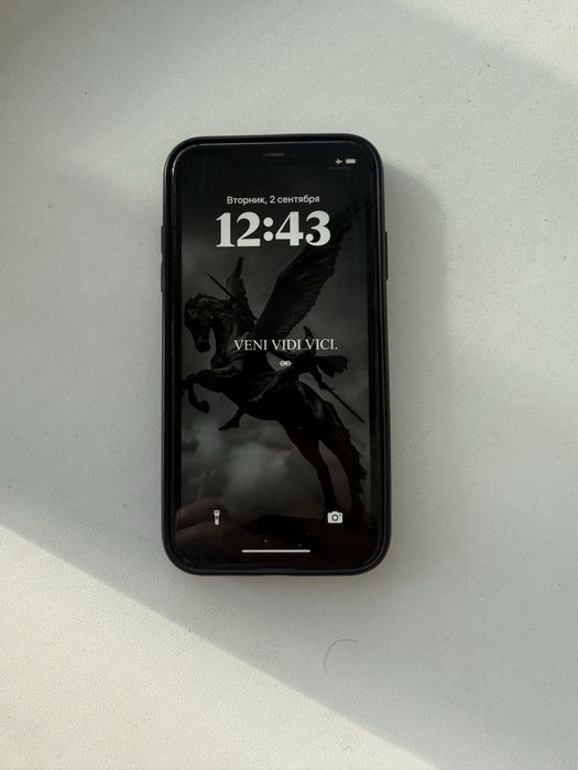 Продам айфон 11 128гб