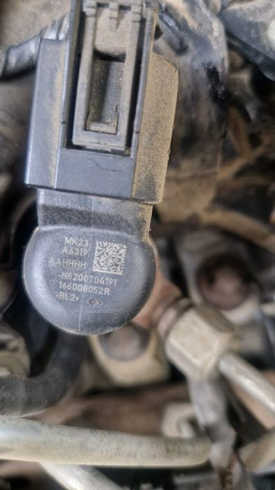 Injectoare duster 1.5 cod motor K9K