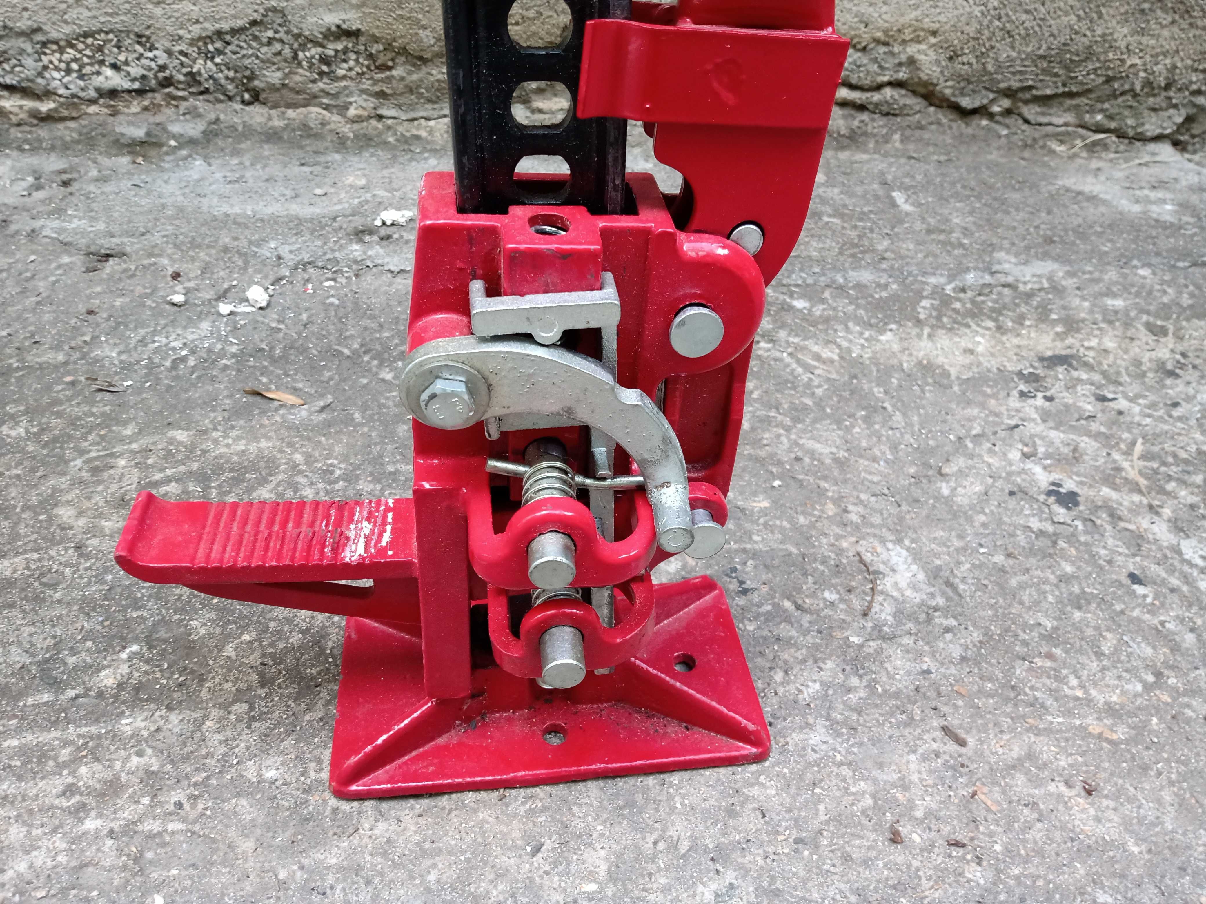 Крик тип Латерна 48" High Jack