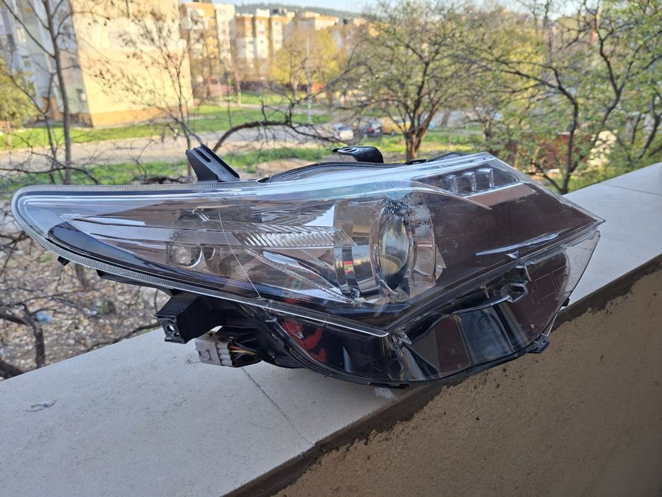 Десен Фар Toyota Auris 2013 - 2017