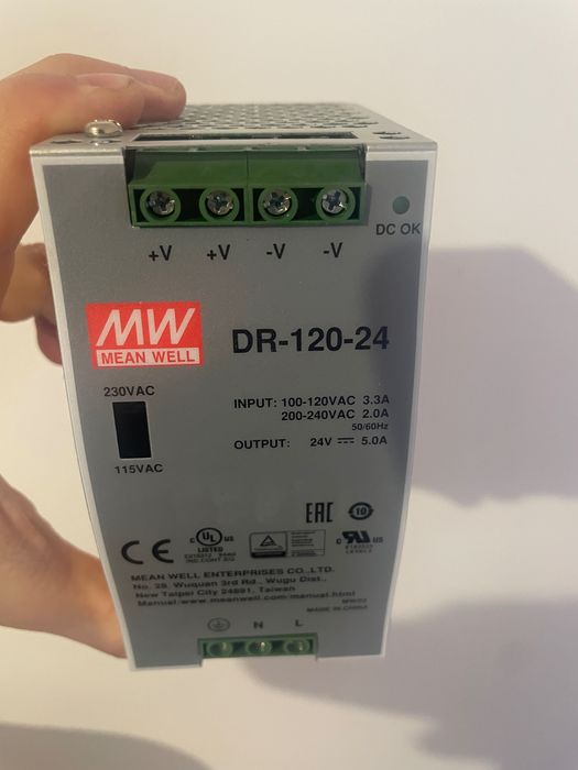 Vând surse de alimentare 24 v