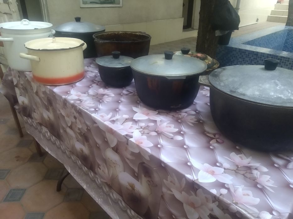 козон сотилади 8л/6л