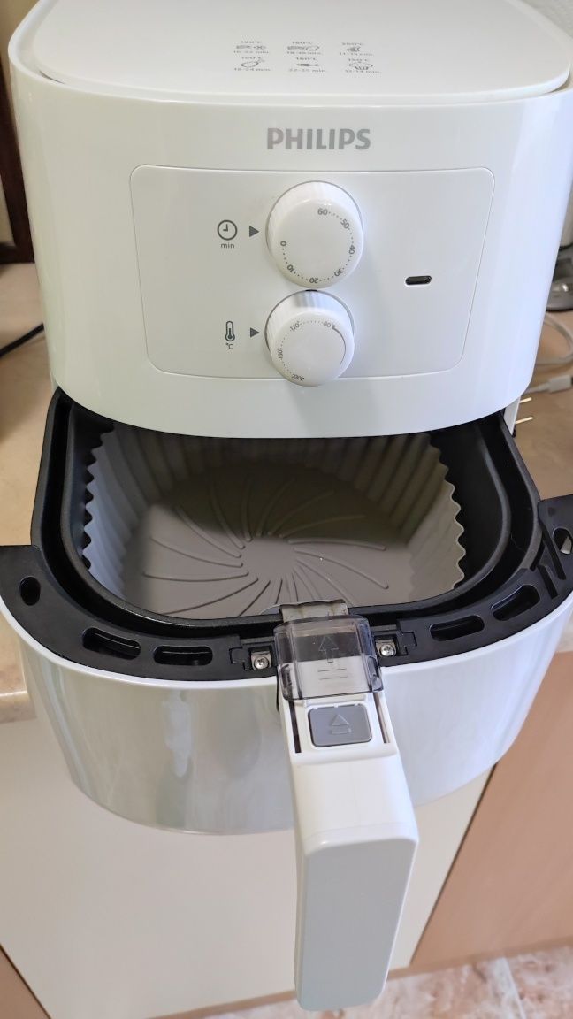 Еър Фрайър Philips HD9200