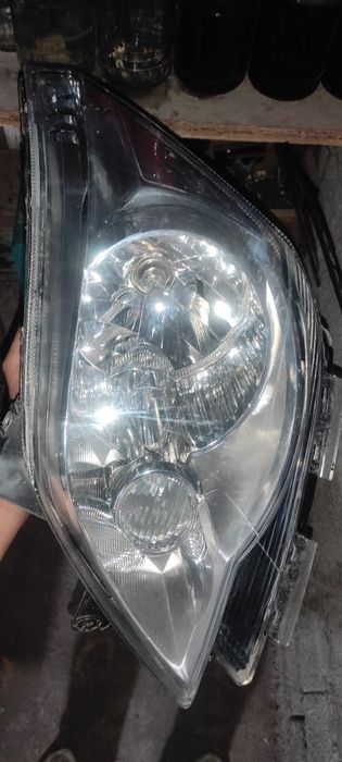 Фара чап томон кобальт