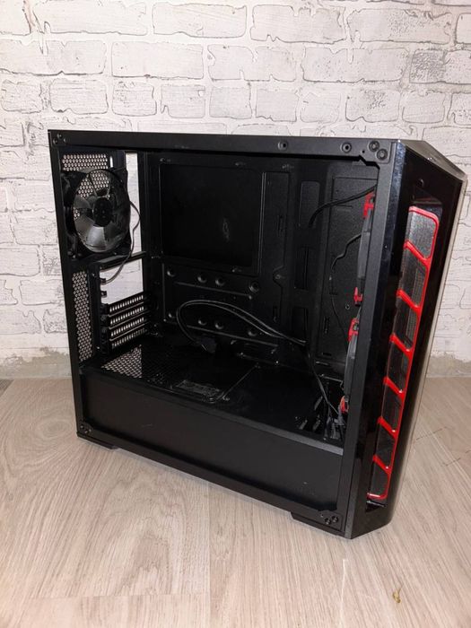 корпус для компьютера