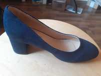 Pantof Bonprix bleumarin cu toc, de piele întoarsă, mărime 39