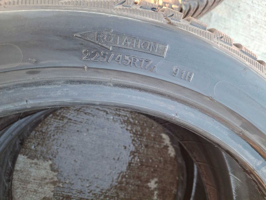 4бр. зимни гуми 225/45/17 Michelin Alpin 5