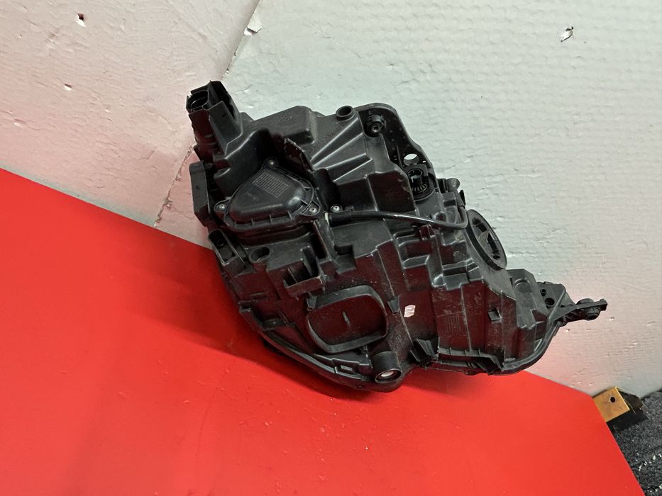 Far Audi A3 8Y0 full led 2020-2024 stanga