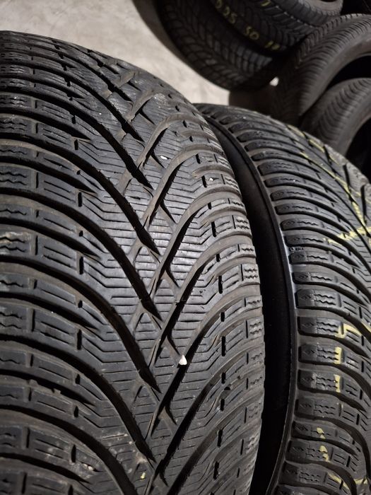 2 Anvelopele de iarnă 225 55 r17 BfGoodrichr