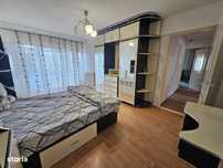 De închiriat apartament cu 3 camere, Bulevardul Roman Mușat