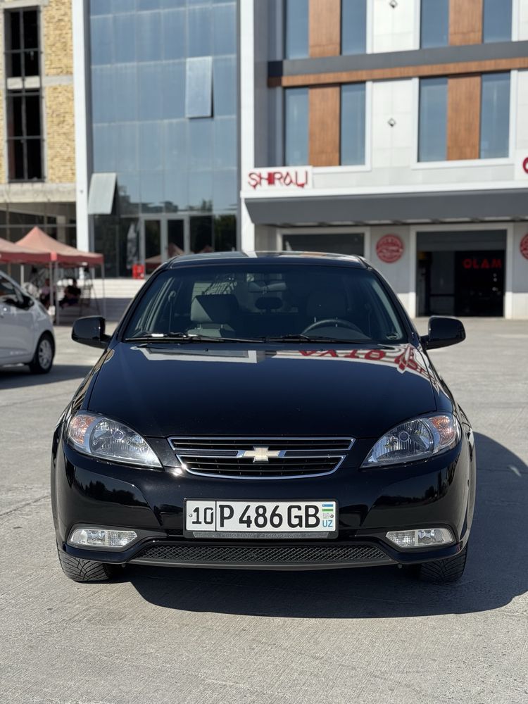 Gentra 2023/2024 avtomat metan