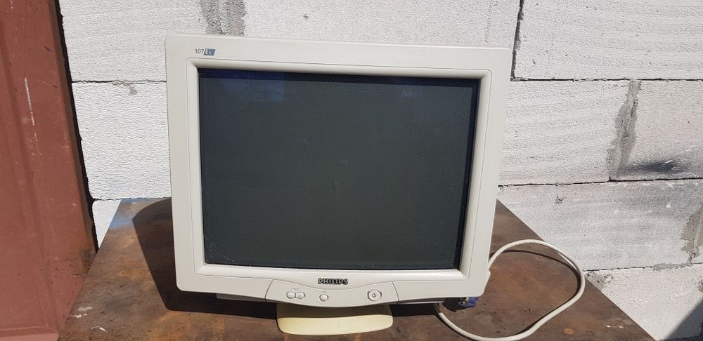 Monitor PC Philips, diagonala 41 cm