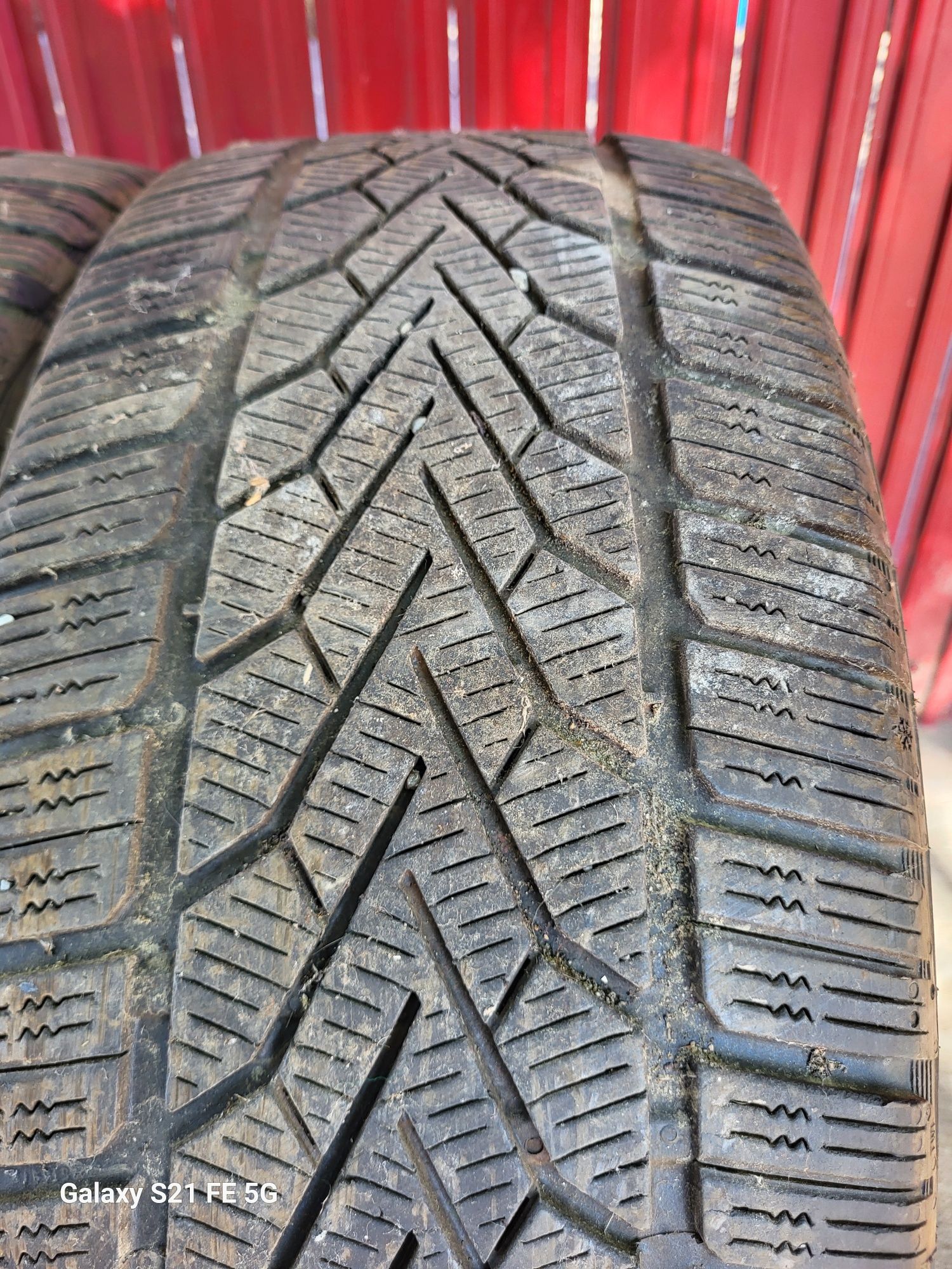 Anvelope 225.45 r17 (iarna)