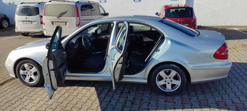Vand Mercedes Benz E220 W211