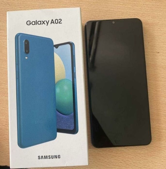 Samsung  A02 yaxshi holatda