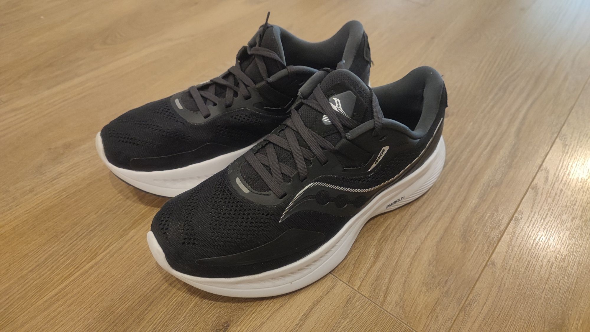 Saucony Guide 15 S10684 -маратонки за бягане 40 номер