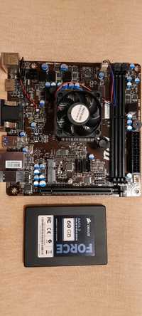Placa de baza PC, procesor, memorie, SSD