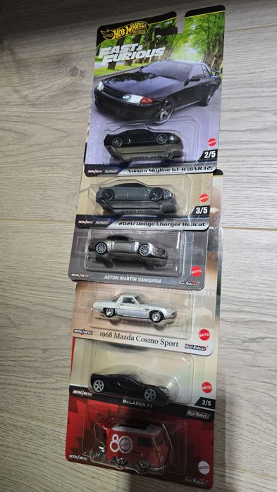 Hotwheels Mainline si Premium (Pachete la preț avantajos)