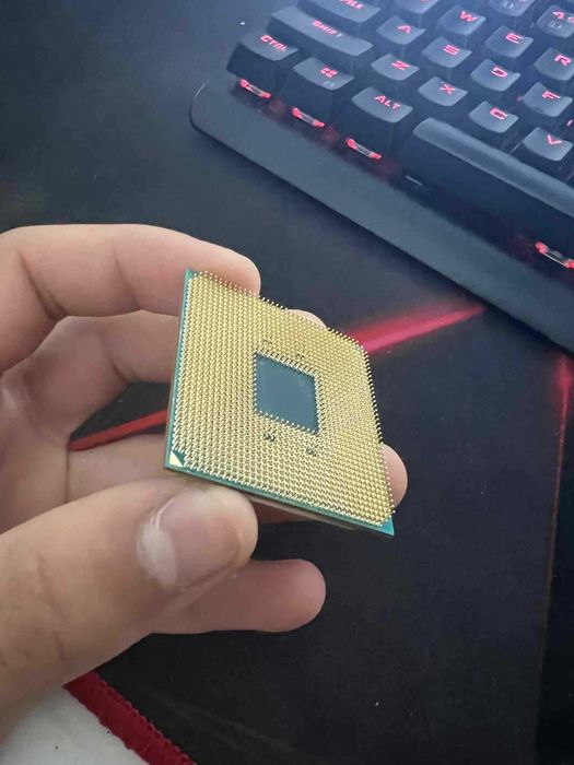 Ryzen 5 3400g 100 lei!