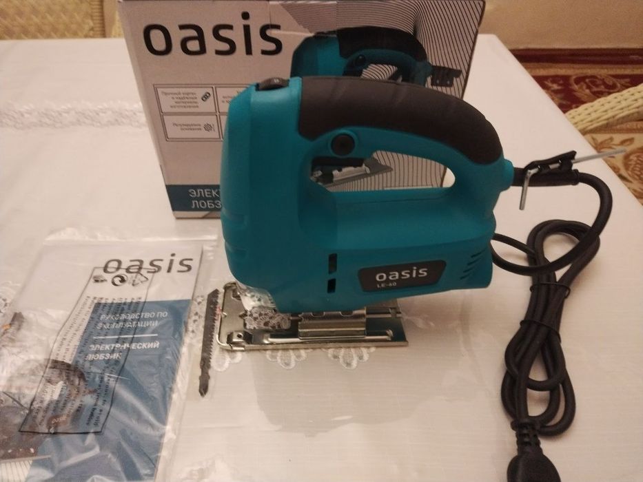 Лобзик електрическая 600вт