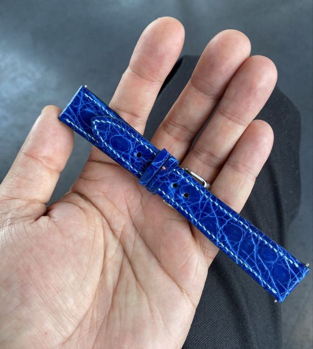 Curea Handmade din Piele de Crocodil Albastră cu Sistem Quick Release